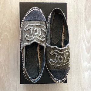 Chanel Espadrilles Canvas Flats